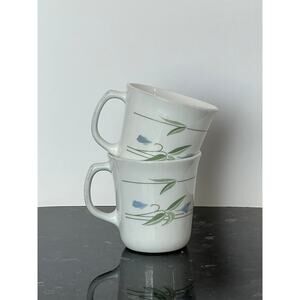 Vintage Corning Corelle BLUE WREATH Coffee Mugs, Set of 2
